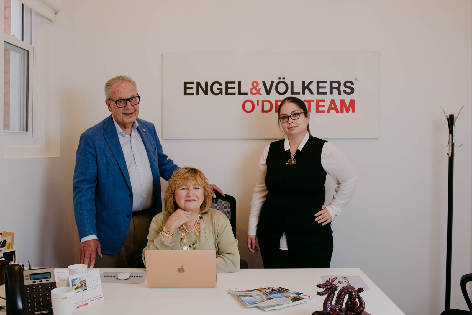 real estate agent team in Engel and Volkers offices